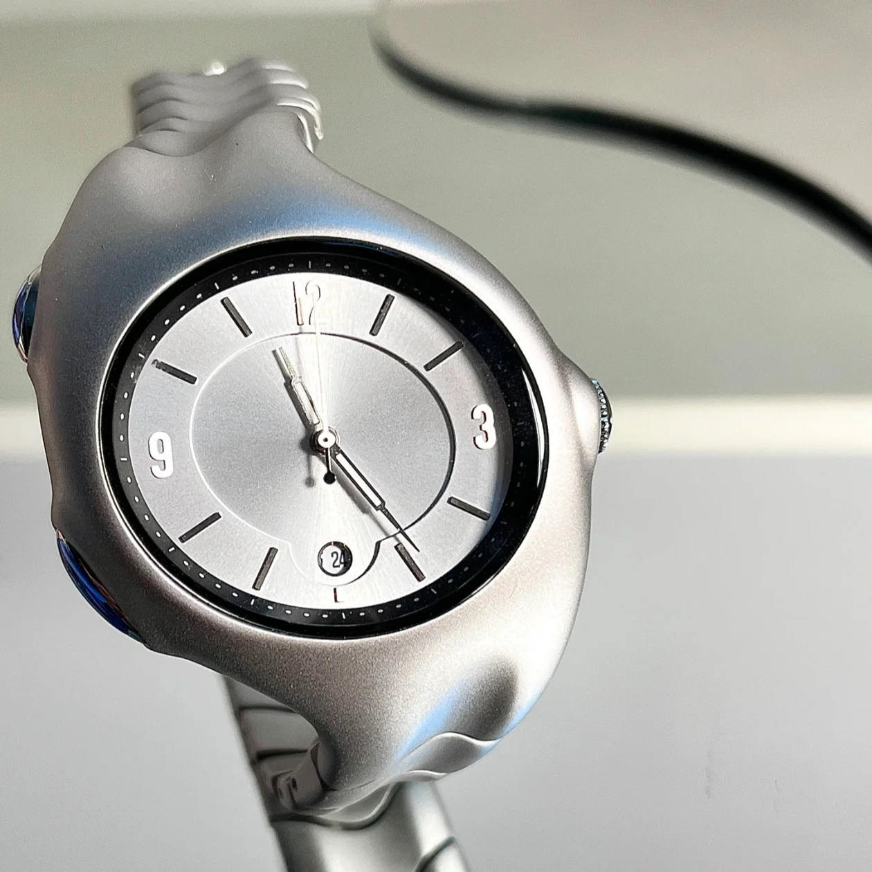 "Mobius" X5000-Quartz - Image 14