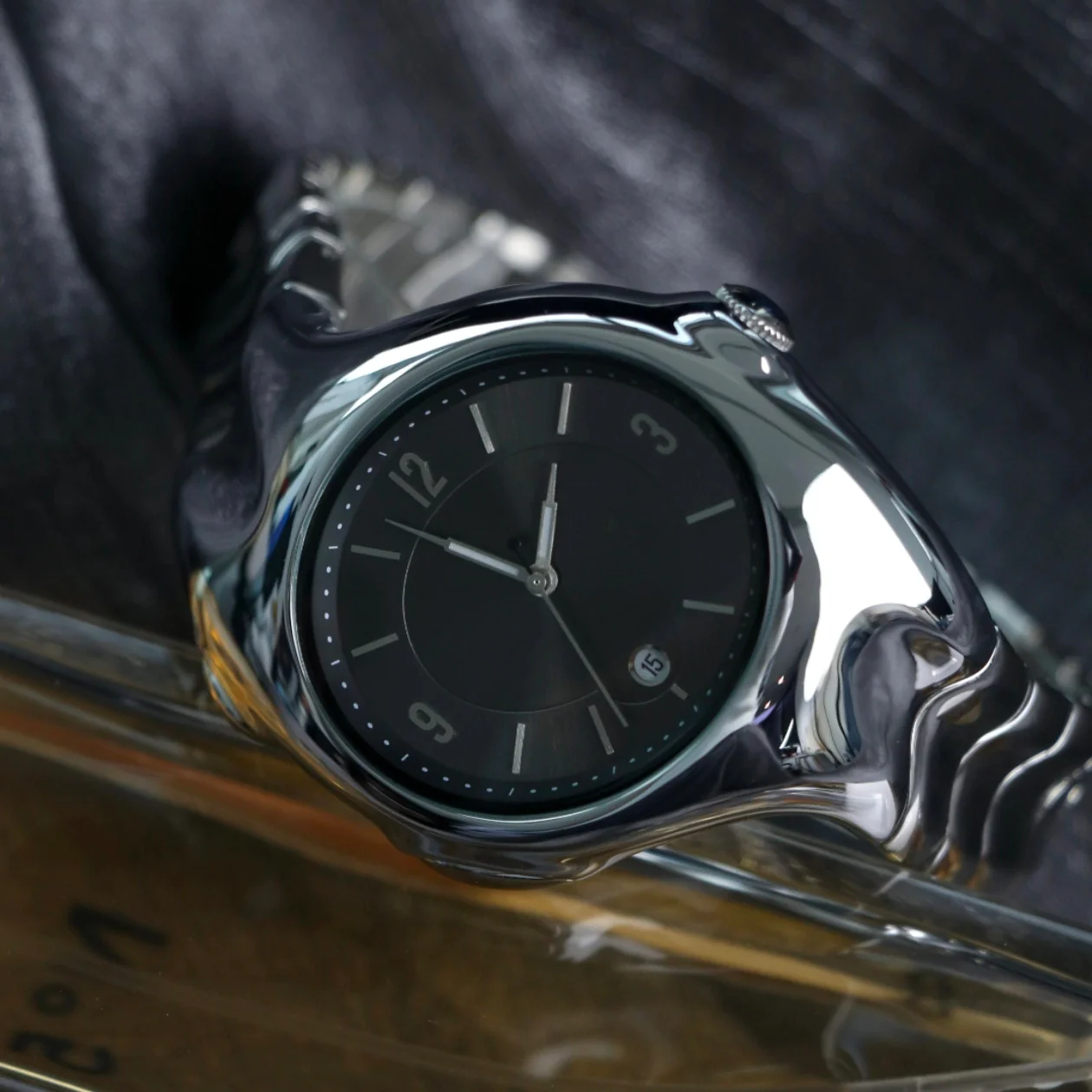 "Mobius" X5000-Quartz - Image 7